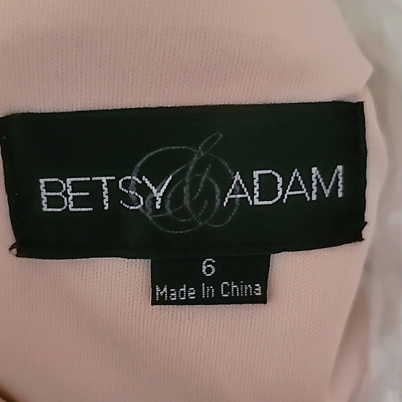 BETSY & ADAM _ dress - Picture 16 of 17